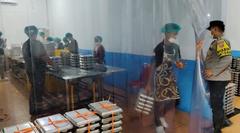 Polsek Setia Bakti Laksanakan Sambang dan Pengawasan Dapur SPPG, Dukung Kelancaran Program Makan Bergizi Gratis