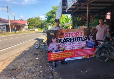 Personel Polsek Panga Intensifkan Patroli dan Sosialisasi Pencegahan Karhutla, Pastikan Wilayah Bebas Hotspot