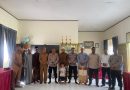 Saweu Pesantren, Kapolsek Setia Bakti Pimpin Upacara dan Beri Pesan Kamtibmas kepada Santri
